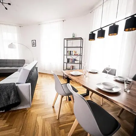 Apartment ✪ Firstclass-apartment In Leipzig-gohlis ✪ *